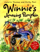 Winnie the Witch : Winnie's Amazing Pumpkin (Paperback with story and music CD)
