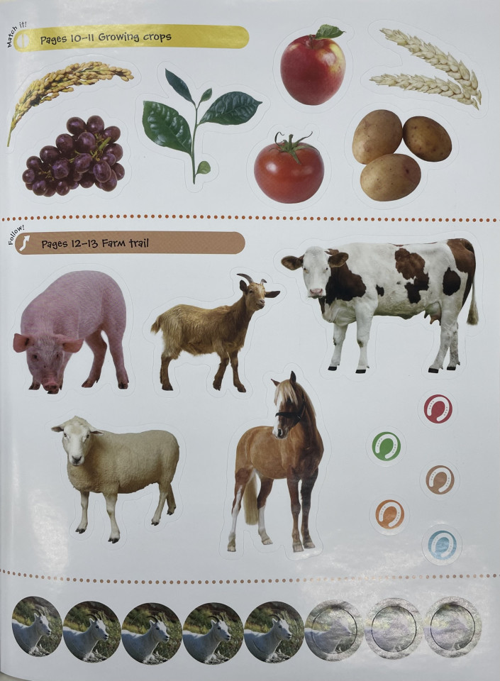 The Ultimate Sticker Book: Farm